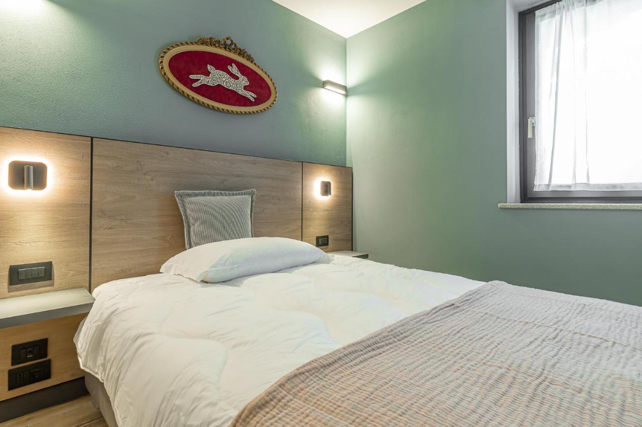 Single Room with Bath,1487596810:JPEG